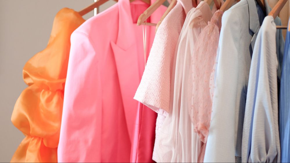 Finding the Right Clothing Manufacturer for Business Needs – Quality and Cost