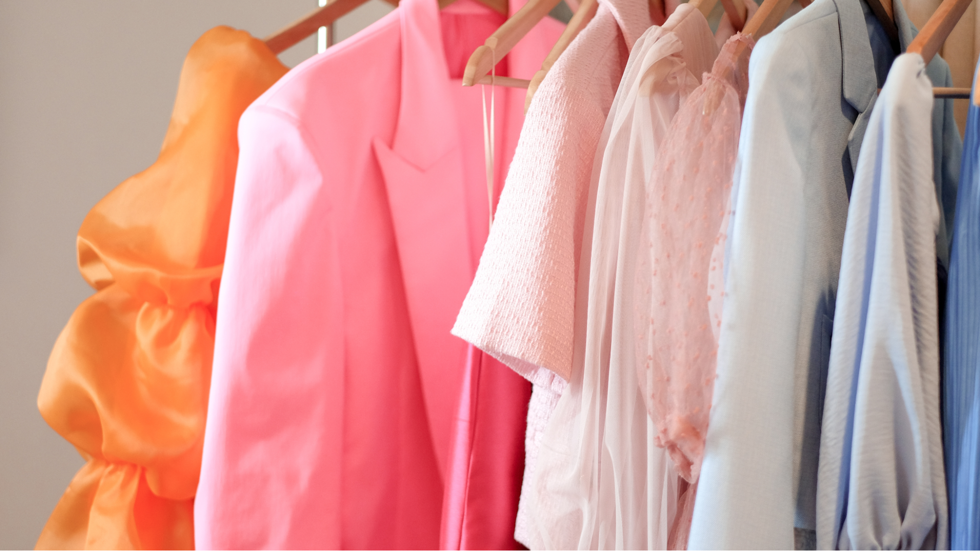 Finding the Right Clothing Manufacturer for Business Needs &#8211; Quality and Cost